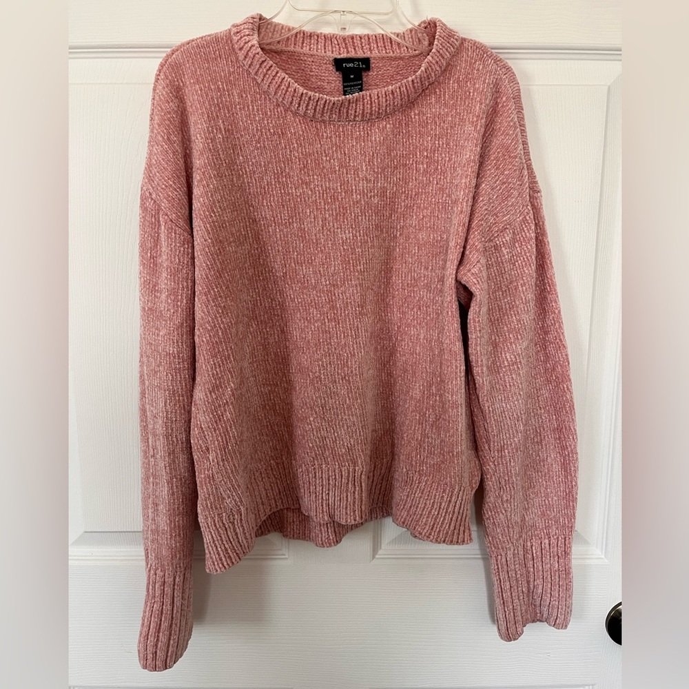 Light pink sweater